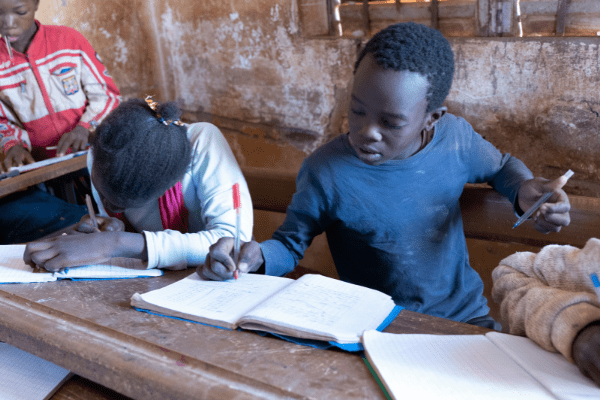 © Adrien Bitibaly/Enfants du Monde/Fairpicture