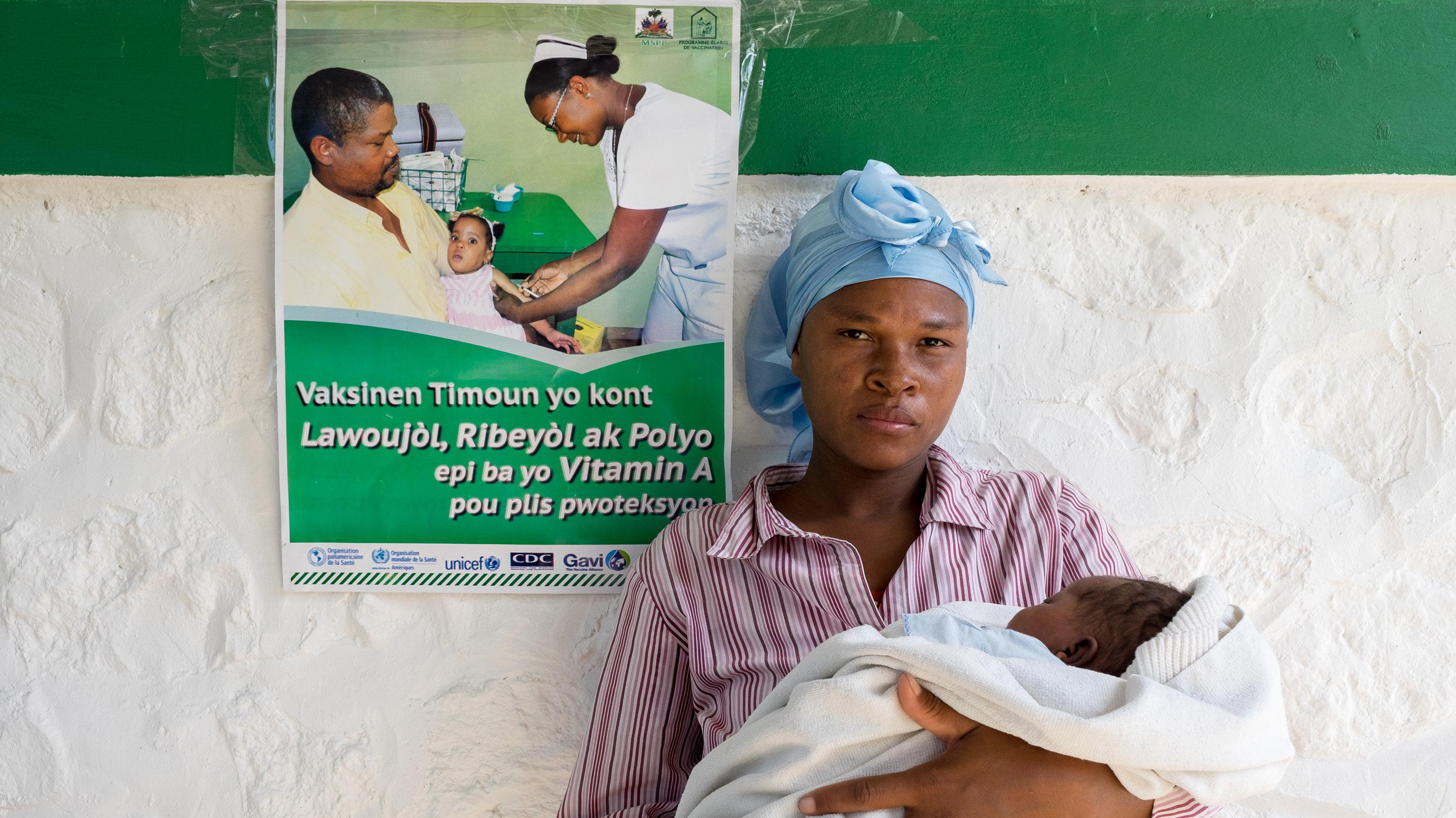 Mother and baby benefitting from our health project in Haiti