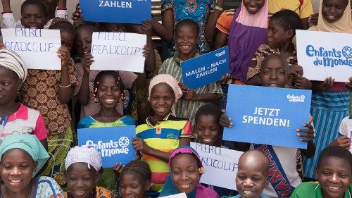 Enfants bénéficiaires du projet d'éducation au Burkina Faso